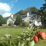Launard House B&B 4*