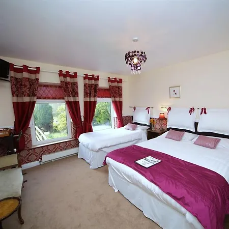 Launard House 4* קילקני