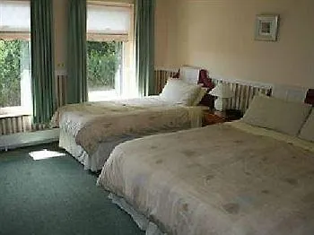 Oda ve Kahvaltı Launard House 4*