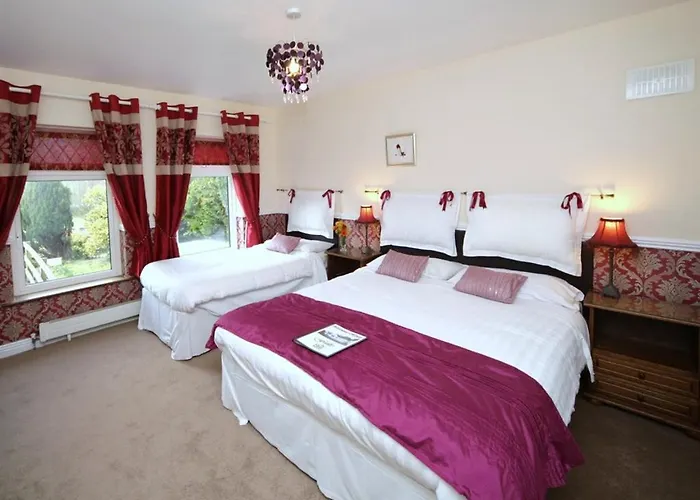 Launard House קילקני