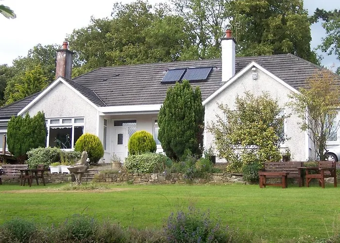 Launard House Panzió 4*